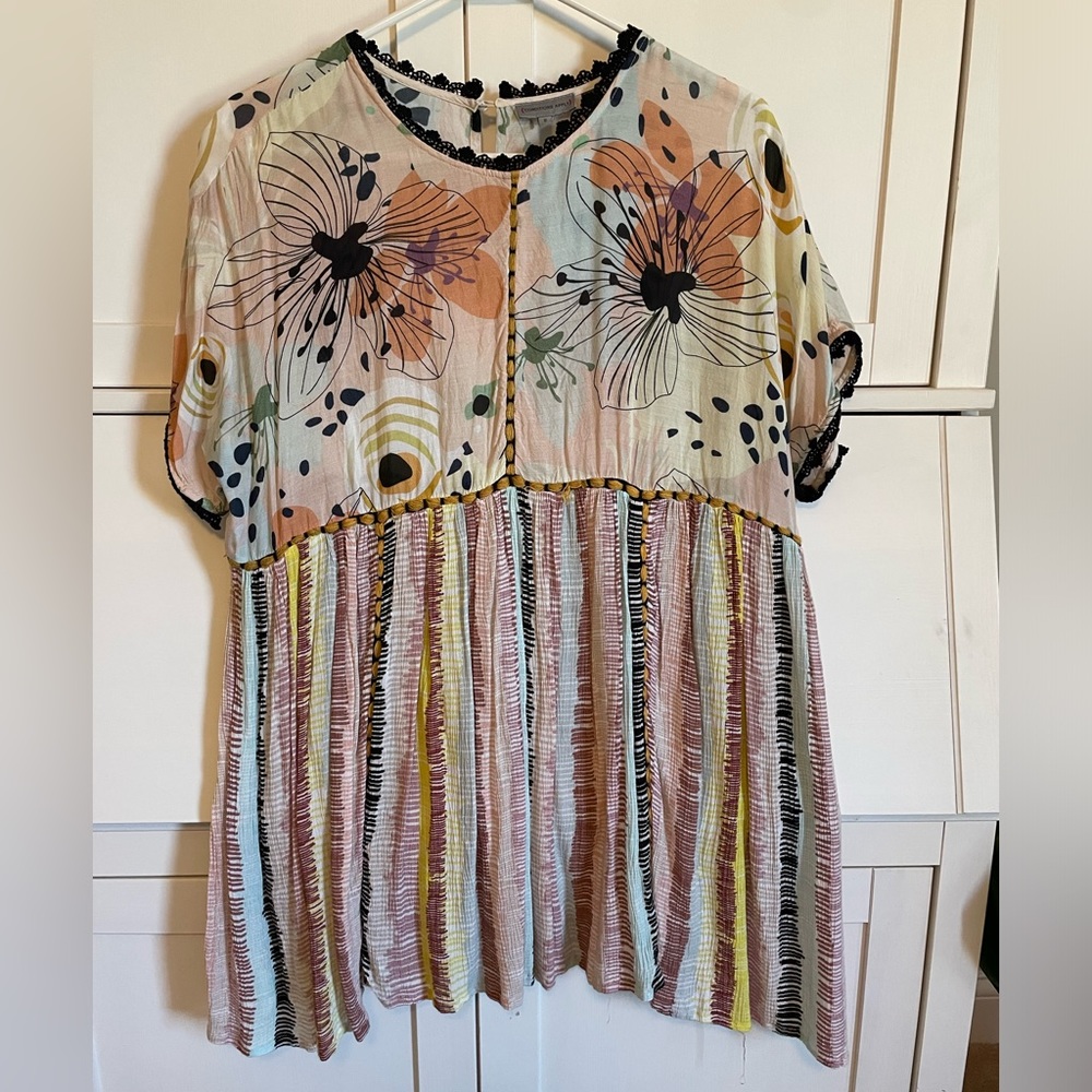Anthropologie floral boho blouse - size small. Worn a handful of times.